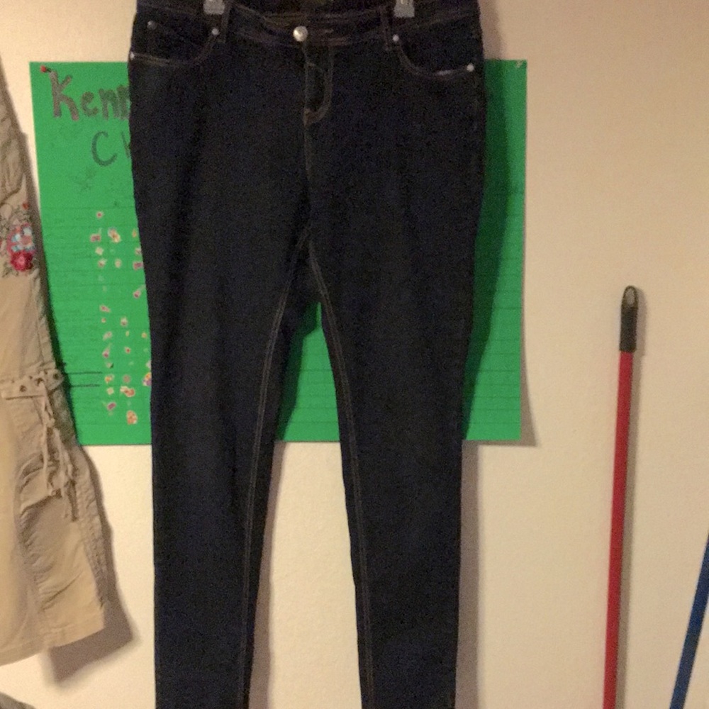 Rocawear Jeans.